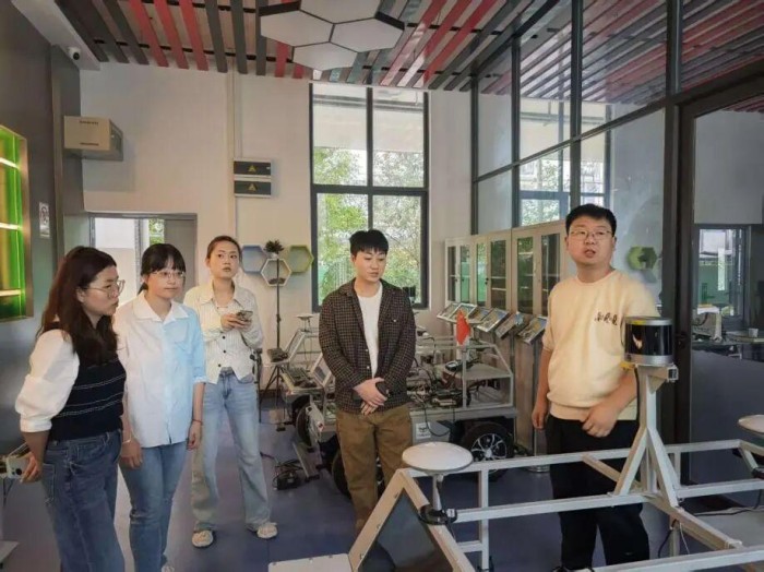 貴陽市知識產權保護中心深入貴州交通職業大學開展調研，共促工程技術與試驗發展